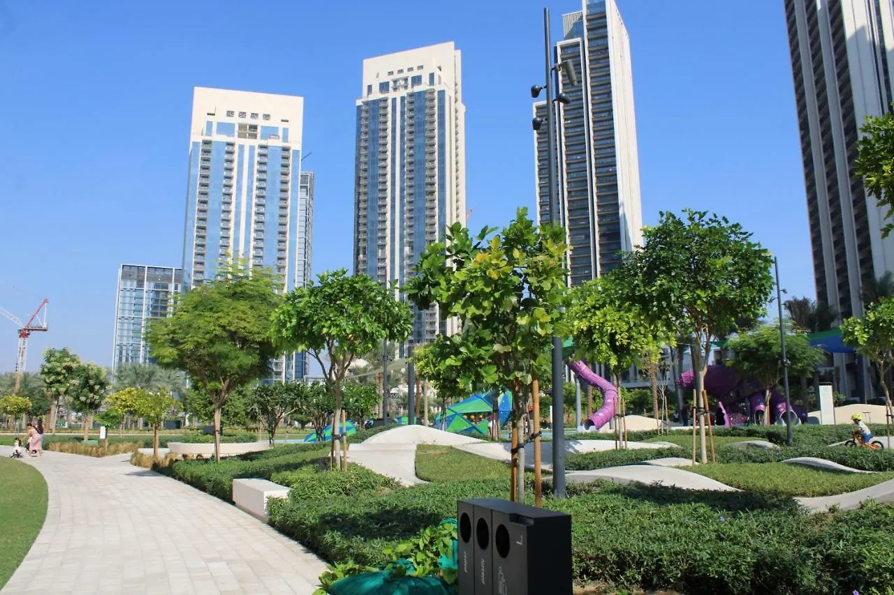 Svizona Premium 2 Bed I Panoramic Creek Views Apartment Dubai United Arab Emirates